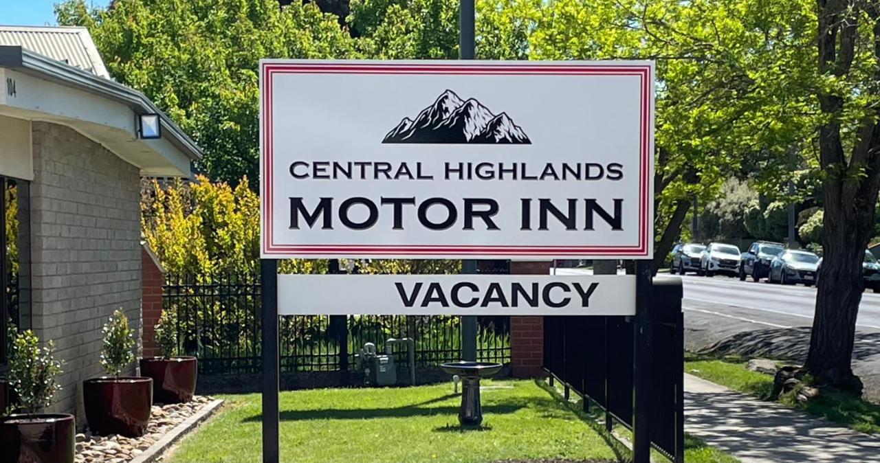 Central Highlands Motor Inn Кайнтон Екстер'єр фото
